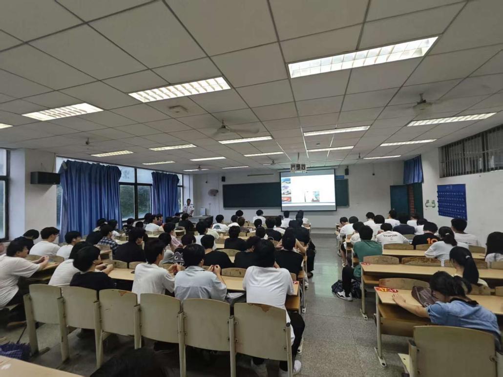 2e8e38f37abb34ef686ed7d74dbf9ec