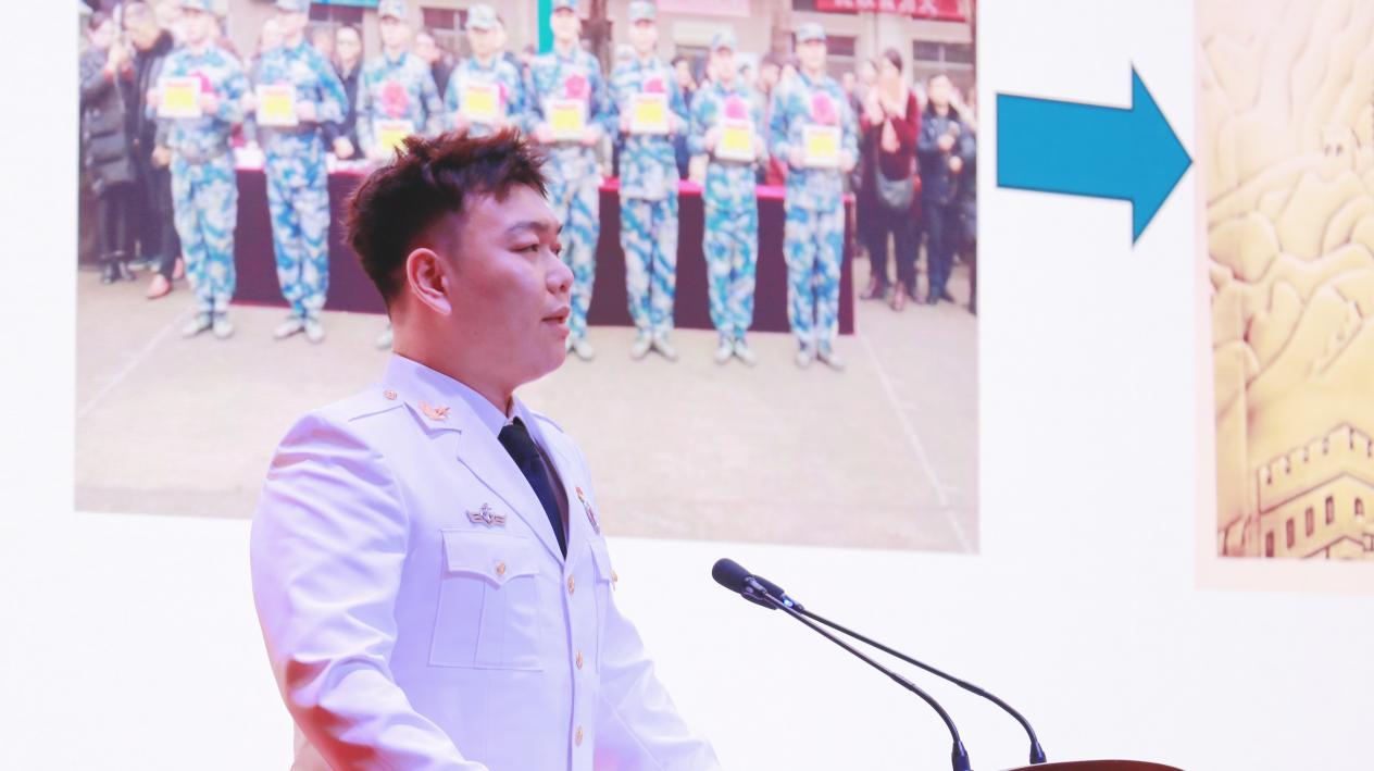 说明: c7c329e97e6d1dc75e3c9435726ffb39